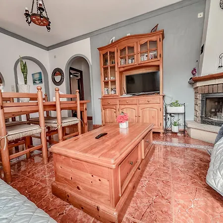 Cd-2253 Two Bedroom With Pool In Frigillana *