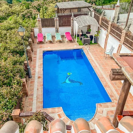 Cd-2253 Two Bedroom With Pool In Frigillana Vila *